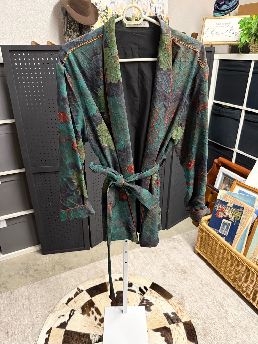 Women Times Vintage Botanical Print Belted Smoking Jacket Robe - Green & Black